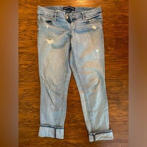 Express Light wash “Stella” Distressed Ankle cropped jeans, Sz: 2